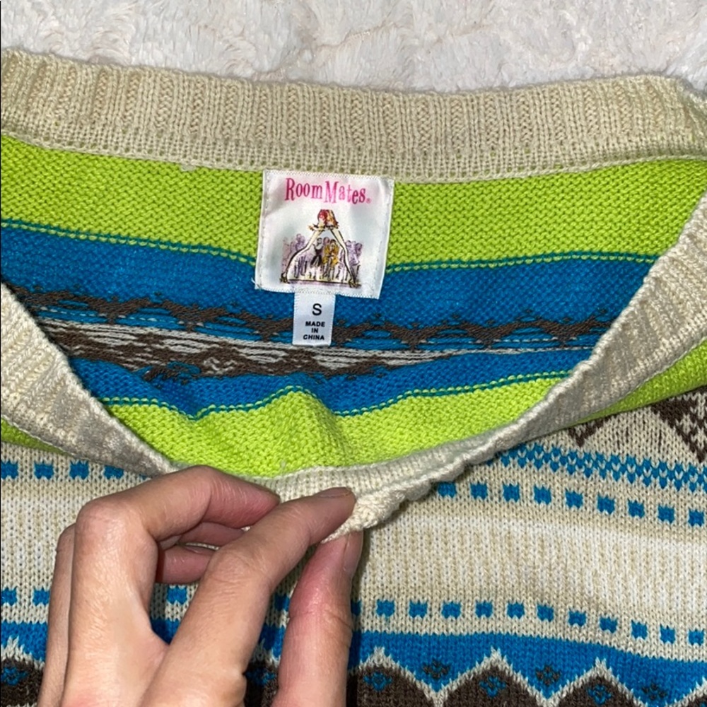 Roomates Aztec pullover - Picture 5 of 8